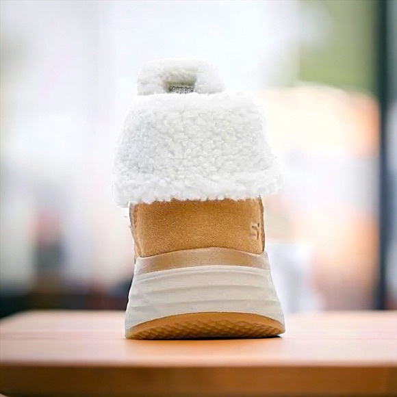 SKECHERS MAX CUSHIONING PINNACLE BOOTS IN CHESTNUT TAN BROWN - SIZE 6 - Picture 4 of 11